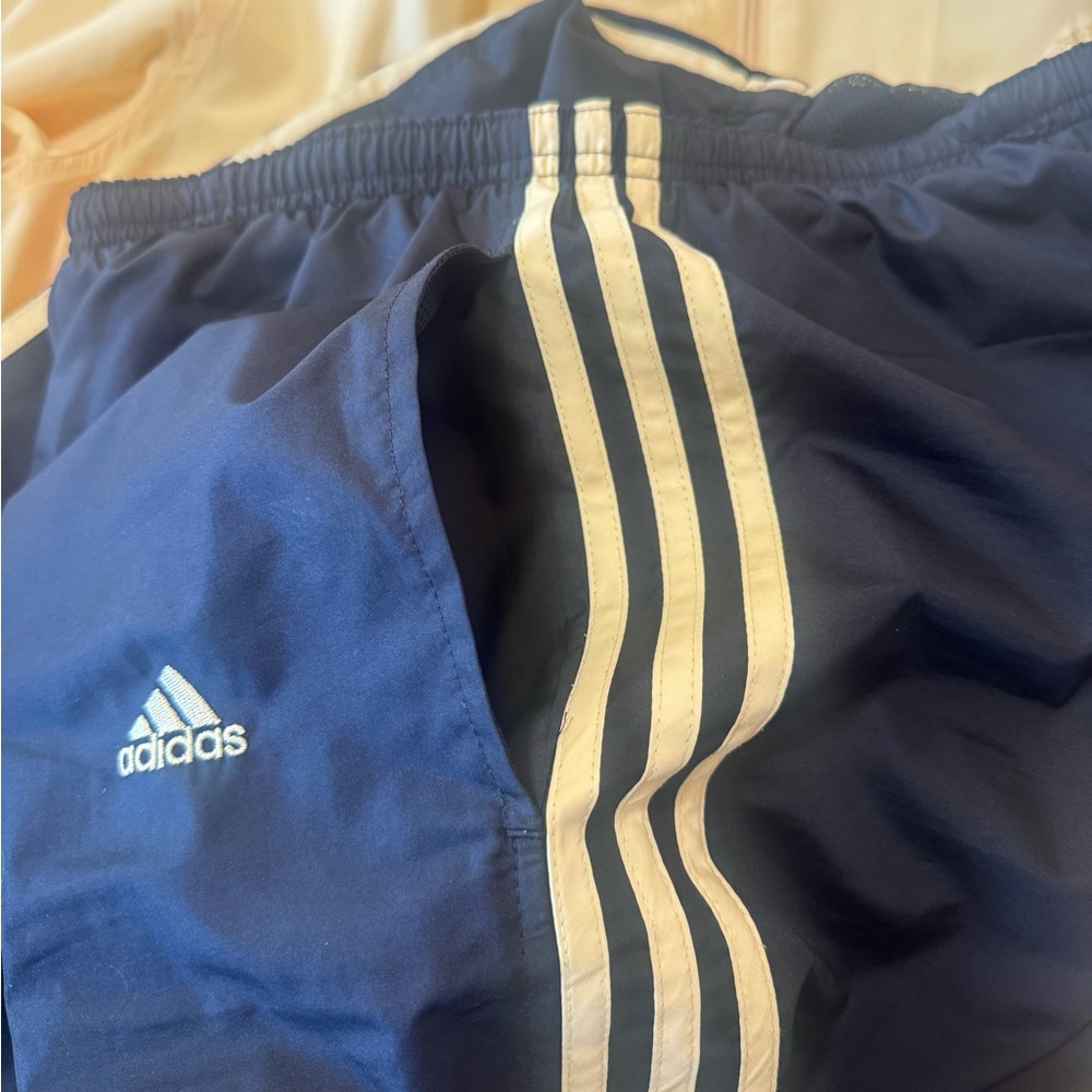Women’s Adidas XL windsuit - Picture 11 of 13